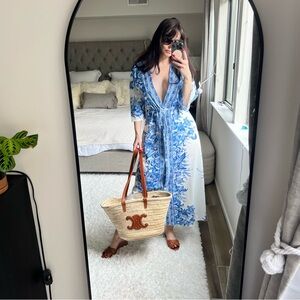 Resort Wear Floral Print Plunge Neck Maxi Dress